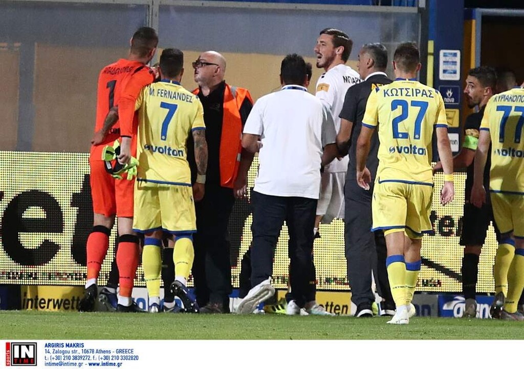 Αστέρας Τρίπολης-ΑΕΚ: Αποχώρησε ο Ολιβέιρα, ένταση στη φυσούνα! (photos)