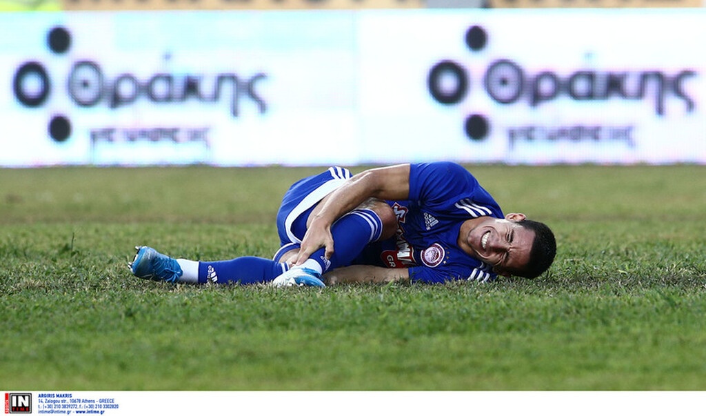 ΑΕΛ-Ολυμπιακός 0-1: «Διπλό» με VAR, Βαλμπουενά και «φωνές»! (photos&video)