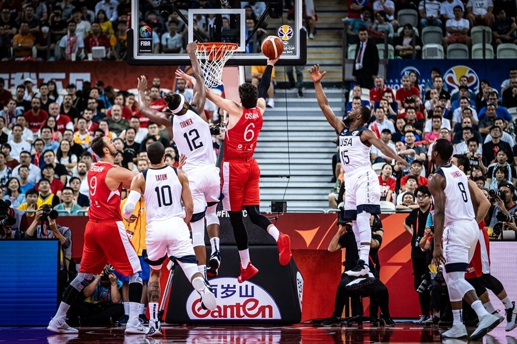 ΗΠΑ-Τουρκία 93-92 (κ.α. 81-81): Άντεξε η Team USA, αλλά μπορεί να χάσει! (video+photos)