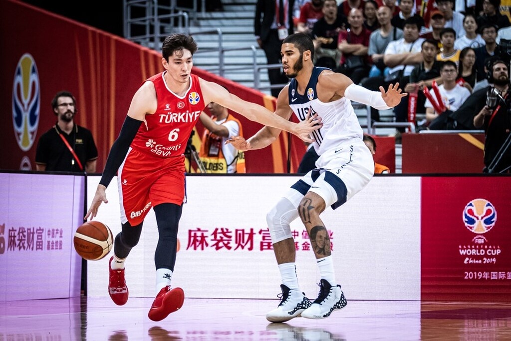 ΗΠΑ-Τουρκία 93-92 (κ.α. 81-81): Άντεξε η Team USA, αλλά μπορεί να χάσει! (video+photos)