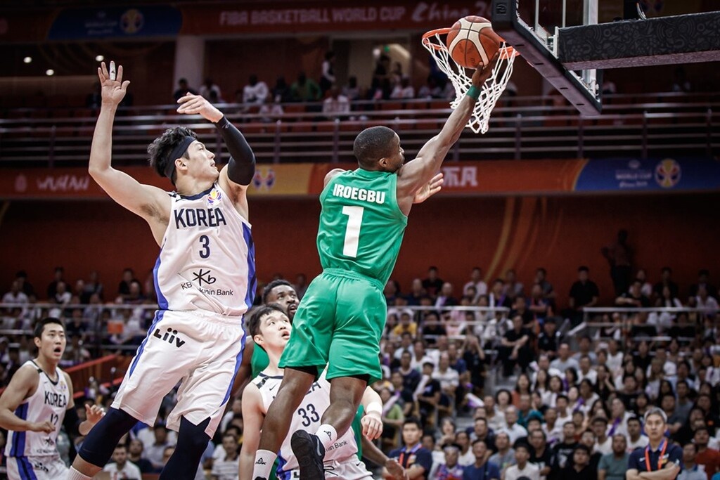 Ν. Κορέα-Νιγηρία 66-108: Ξέσπασμα από Νιγηρία (photos)