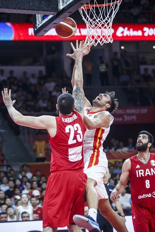 Ισπανία- Ιράν 73-65: Προβλημάτισε αλλά κέρδισε (photos)