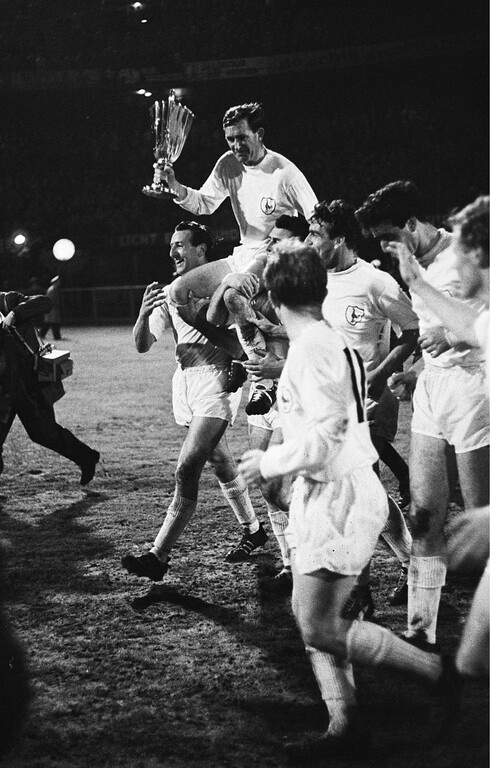 Τα πανηγύρια για το Κύπελλο UEFA του 1963