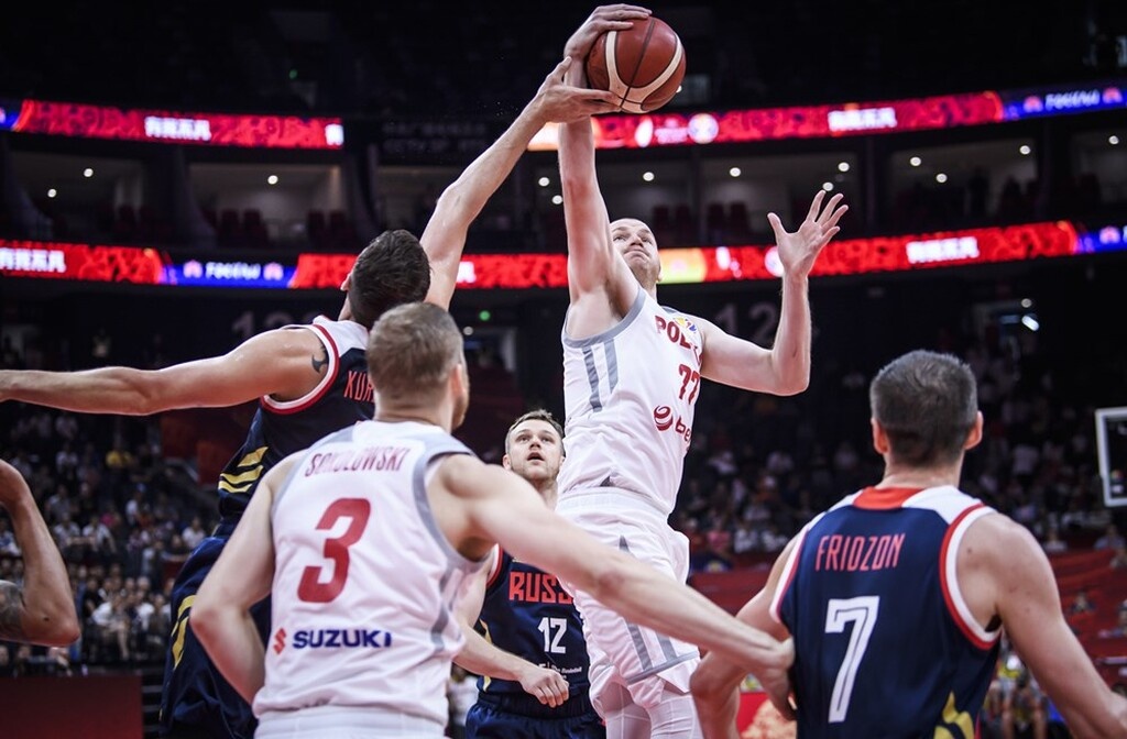 Πολωνία-Ρωσία 79-74: Θρίαμβος και πρόκριση στους «8» για τους Πολωνούς! (photos)
