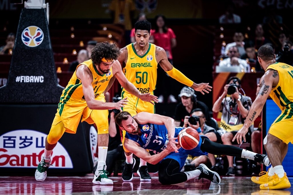 Βραζιλία-Τσεχία 71-93: Τη διέλυσε αλλά μας έκανε δώρο με... αγκάθια! (photos)