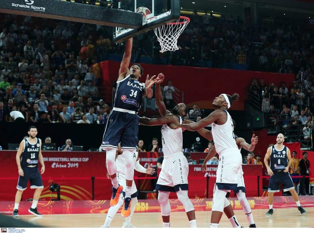 Παγκόσμιο Κύπελλο Μπάσκετ 2019: Η καρφωματάρα του Γιάννη Αντετοκούνμπο με τις ΗΠΑ! (video)