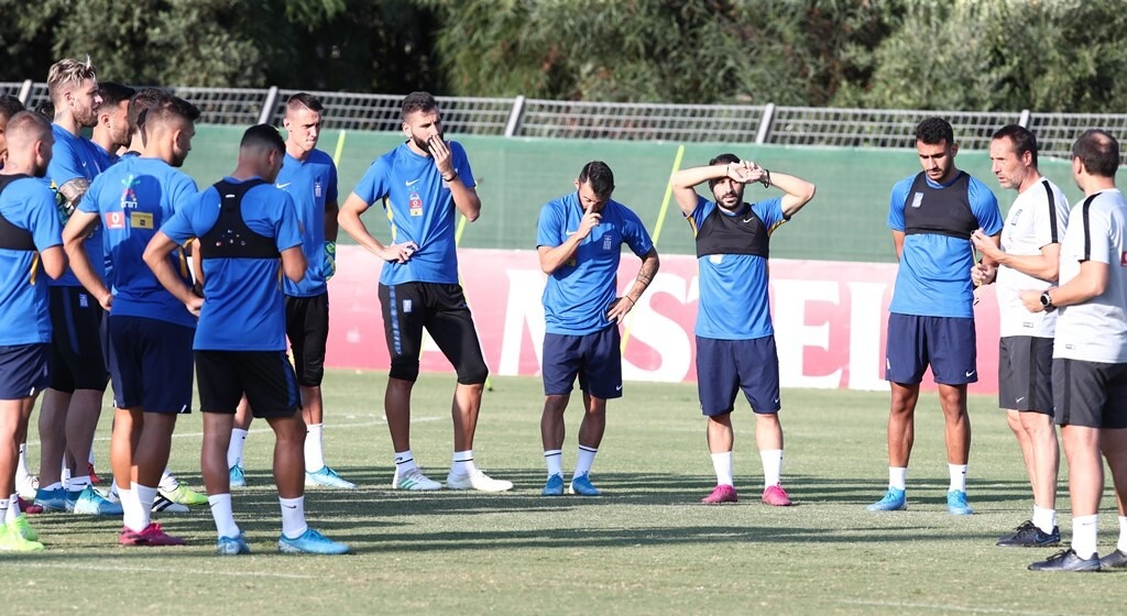 Εθνική ομάδα: Πάνοπλη για Λιχτενστάιν (photos+video)