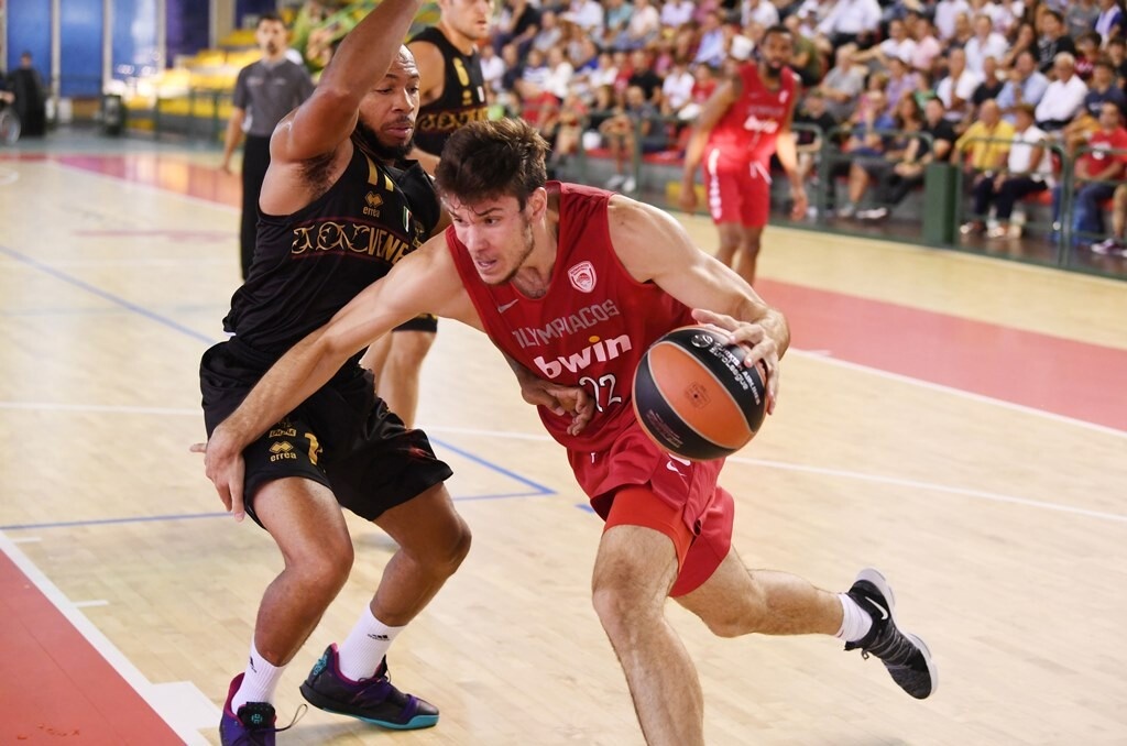 Ολυμπιακός: Νίκησε τη Βενέτσια στο Lucca Tournament (photos)