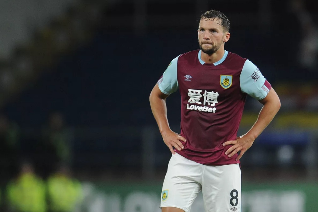 Έφαγε ξύλο διεθνής Άγγλος! (photos)