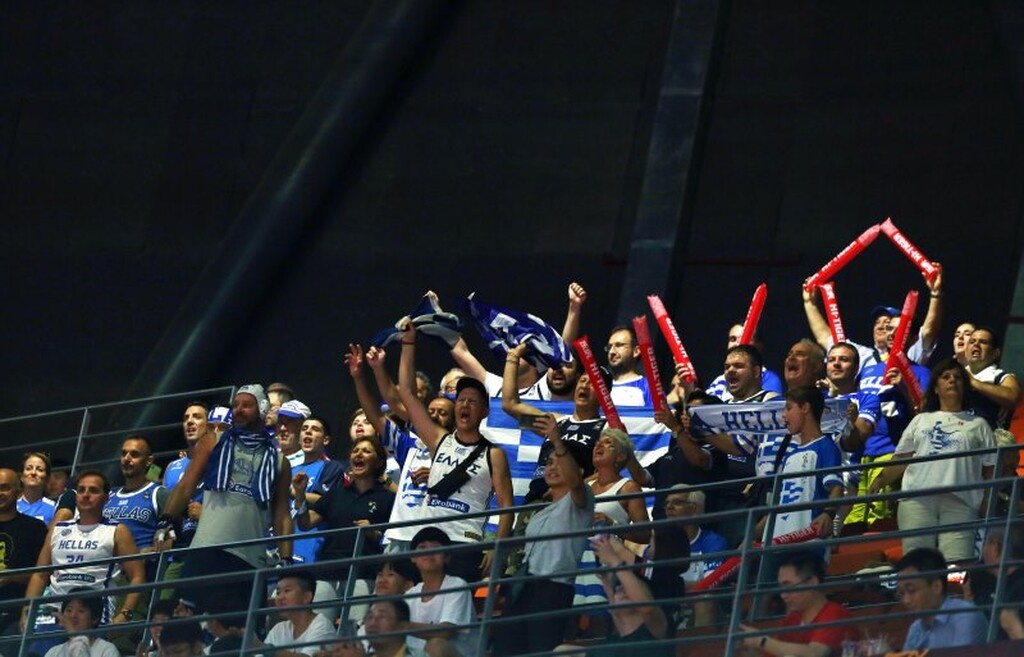 Τσεχία-Ελλάδα: Η κερκίδα της Εθνικής μας (photos)