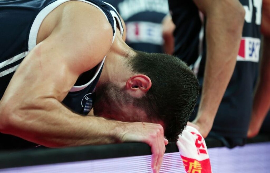 Τσεχία-Ελλάδα: Τα δάκρυα του Μπουρούση και η απογοήτευση των παικτών (photos+video)