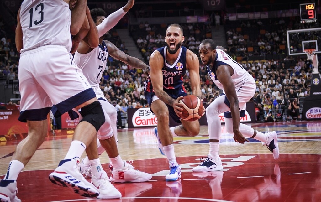 ΗΠΑ-Γαλλία: Ρεκόρ 56 χρόνων ο Φουρνιέ! (video+photos)