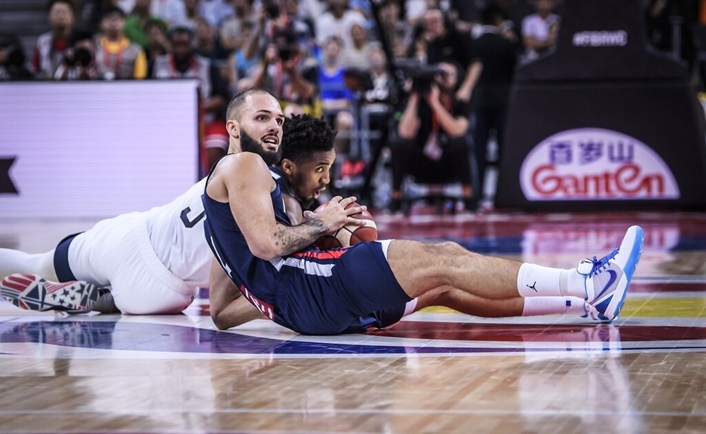 ΗΠΑ-Γαλλία: Ρεκόρ 56 χρόνων ο Φουρνιέ! (video+photos)