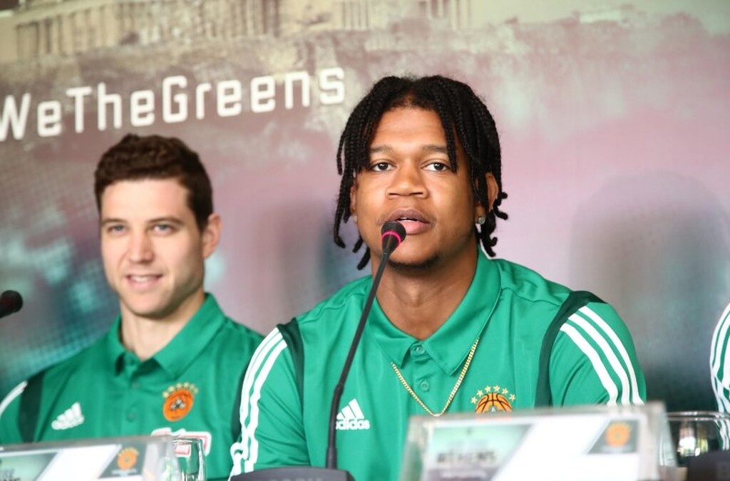 Τα κλικ από την παρουσίαση των παικτών του Παναθηναϊκού στην Ακρόπολη (photos)