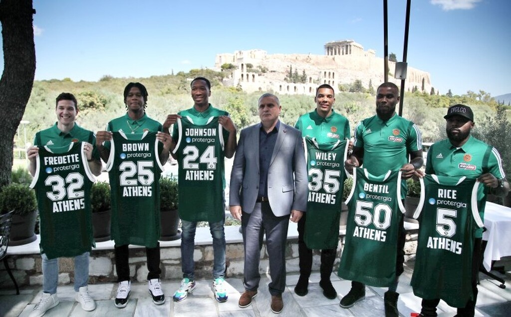 Τα κλικ από την παρουσίαση των παικτών του Παναθηναϊκού στην Ακρόπολη (photos)