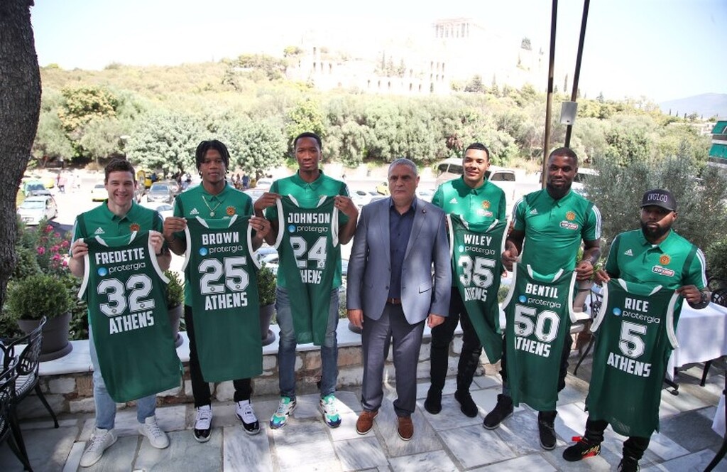 Τα κλικ από την παρουσίαση των παικτών του Παναθηναϊκού στην Ακρόπολη (photos)