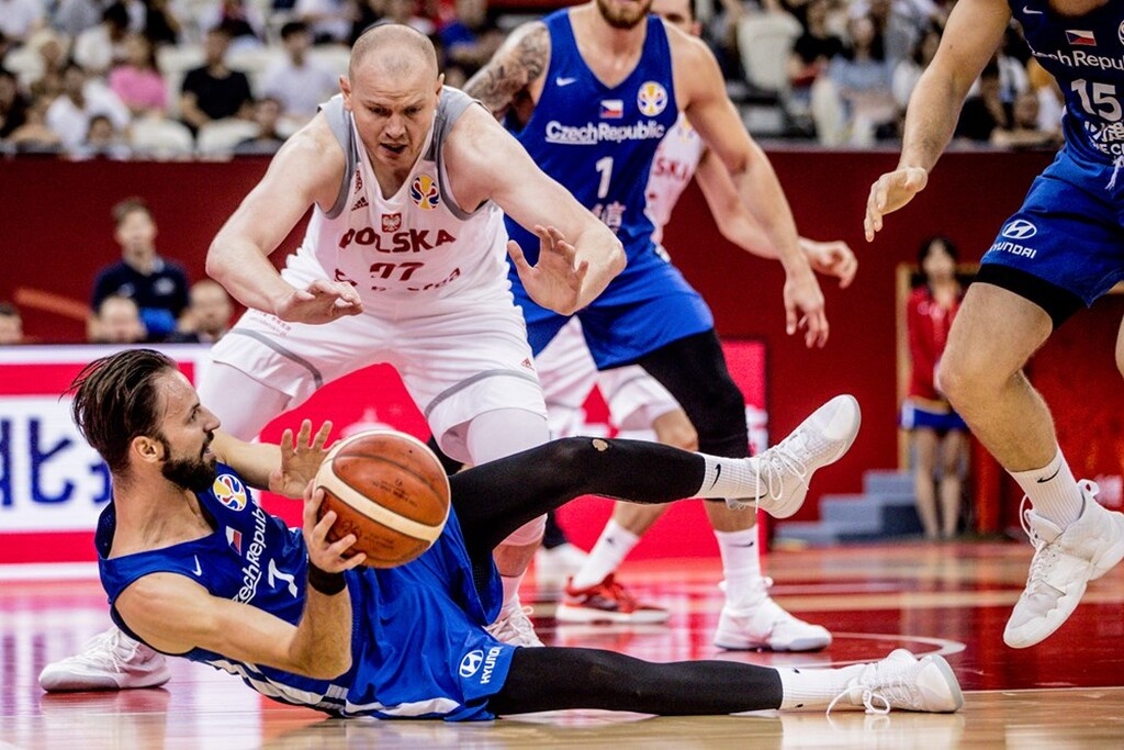 Πολωνία-Τσεχία 84-94: Νίκησε και ετοιμάζεται για Σερβία (photos)