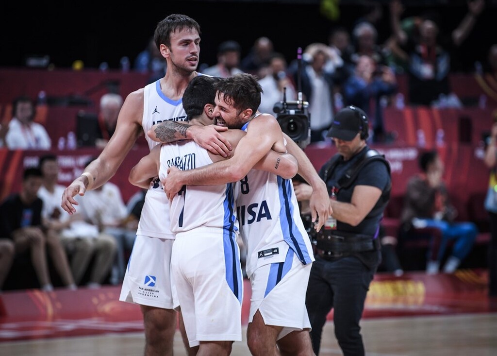 Παγκόσμιο Κύπελλο Μπάσκετ 2019: Το τρελό πάρτι της Αργεντινής (video+photos)