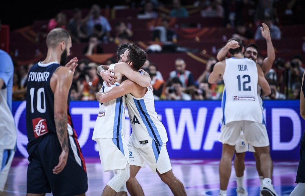 Παγκόσμιο Κύπελλο Μπάσκετ 2019: Το τρελό πάρτι της Αργεντινής (video+photos)