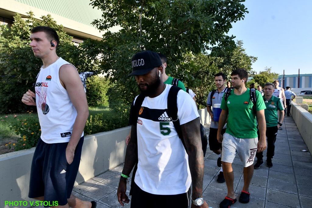 Παναθηναϊκός ΟΠΑΠ-Ούνικς Καζάν: Η «πράσινη» άφιξη σε εικόνες (photos)