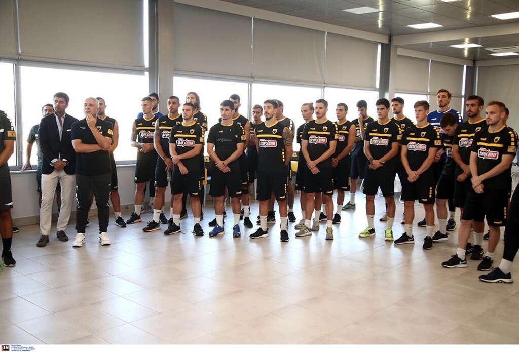 ΑΕΚ: Αγιασμός στα Σπάτα (photos)