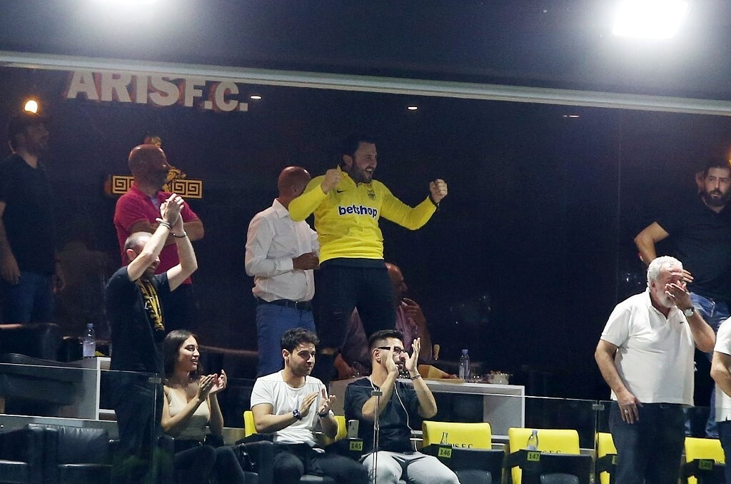 Άρης-Παναθηναϊκός: Έξαλλοι πανηγυρισμοί Καρυπίδη (photos)