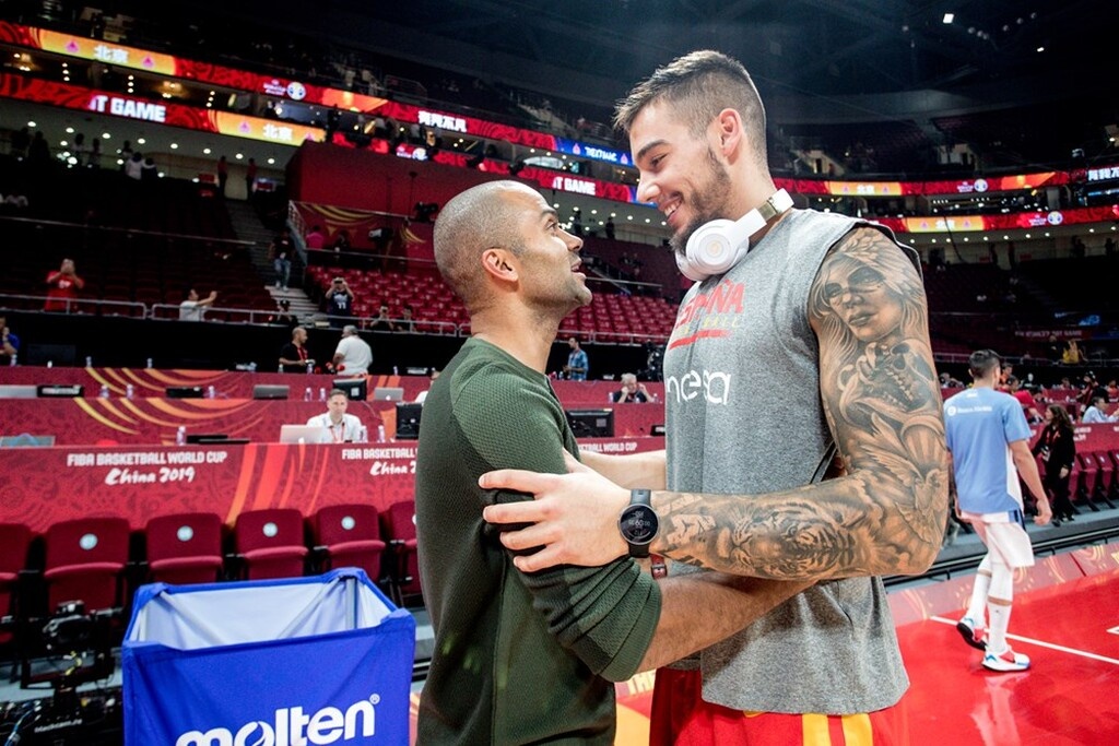 Παγκόσμιο Κύπελλο Μπάσκετ 2019: Υψηλές παρουσίες στον τελικό (photos)