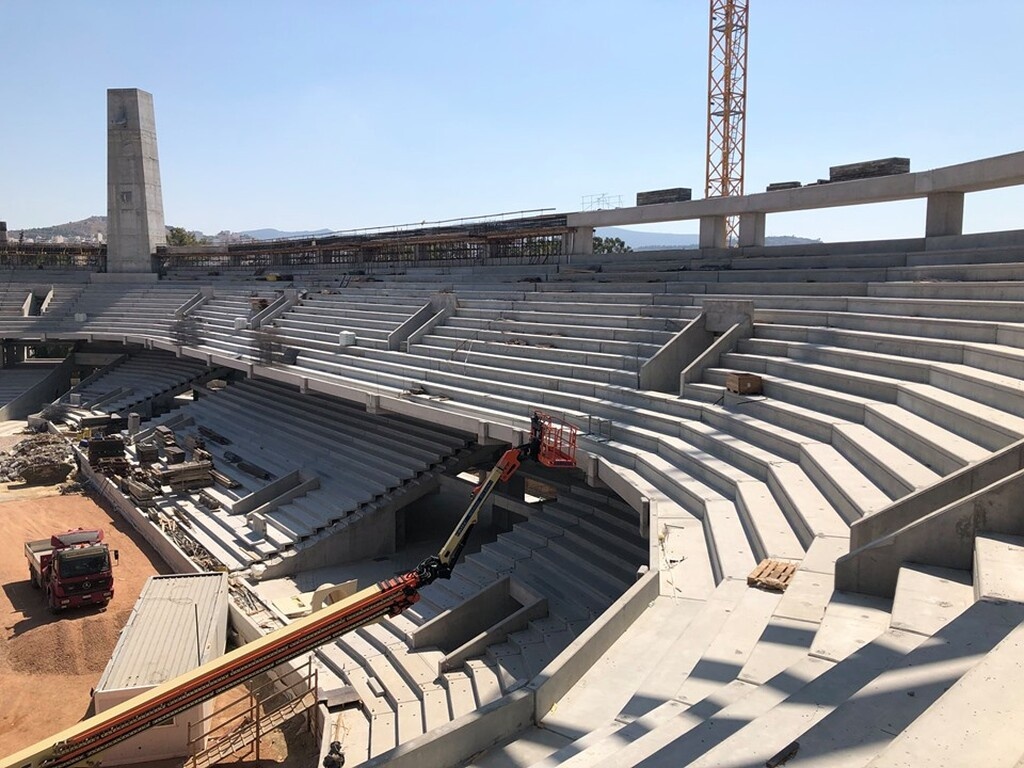 ΑΕΚ: Έτοιμη και η παλιά σκεπαστή (photos)