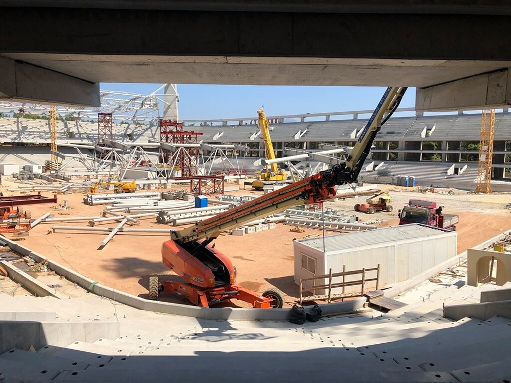 ΑΕΚ: Έτοιμη και η παλιά σκεπαστή (photos)