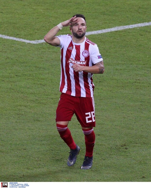 Ολυμπιακός-Τότεναμ 2-2: Το standing ovation στον Βαλμπουενά (videos&photos)