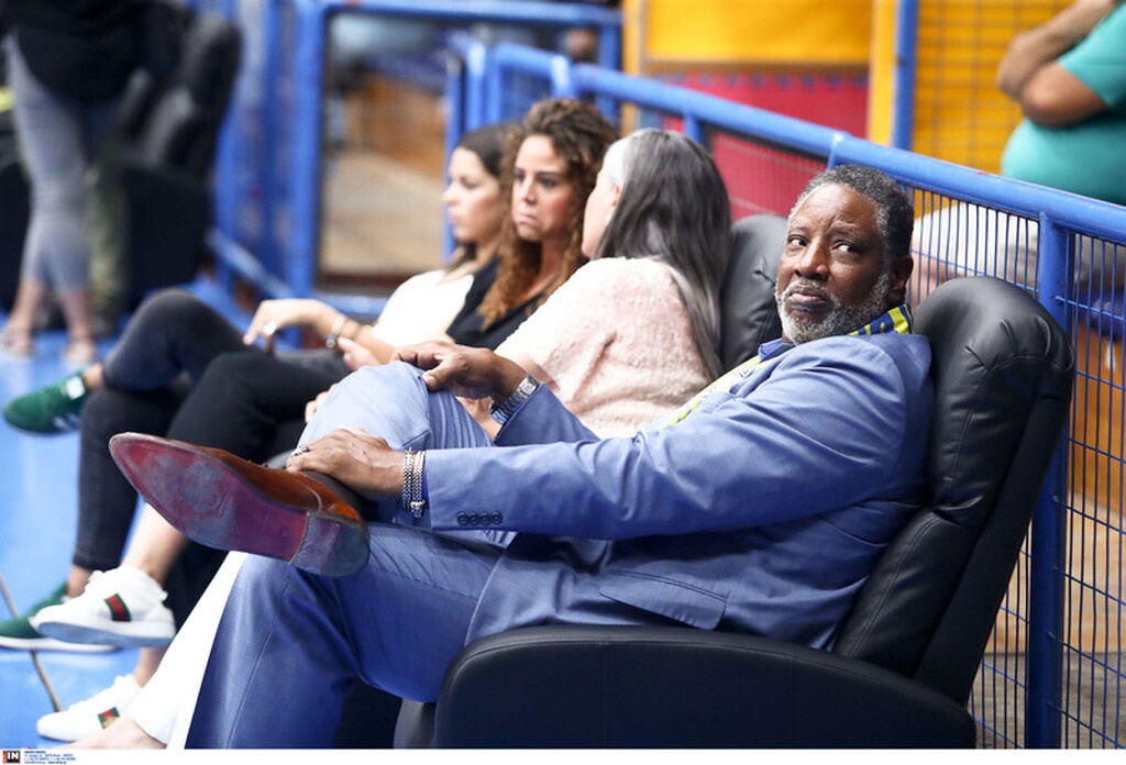 Νόρις: «Χαρούμενος που επέστρεψα... » (photos)