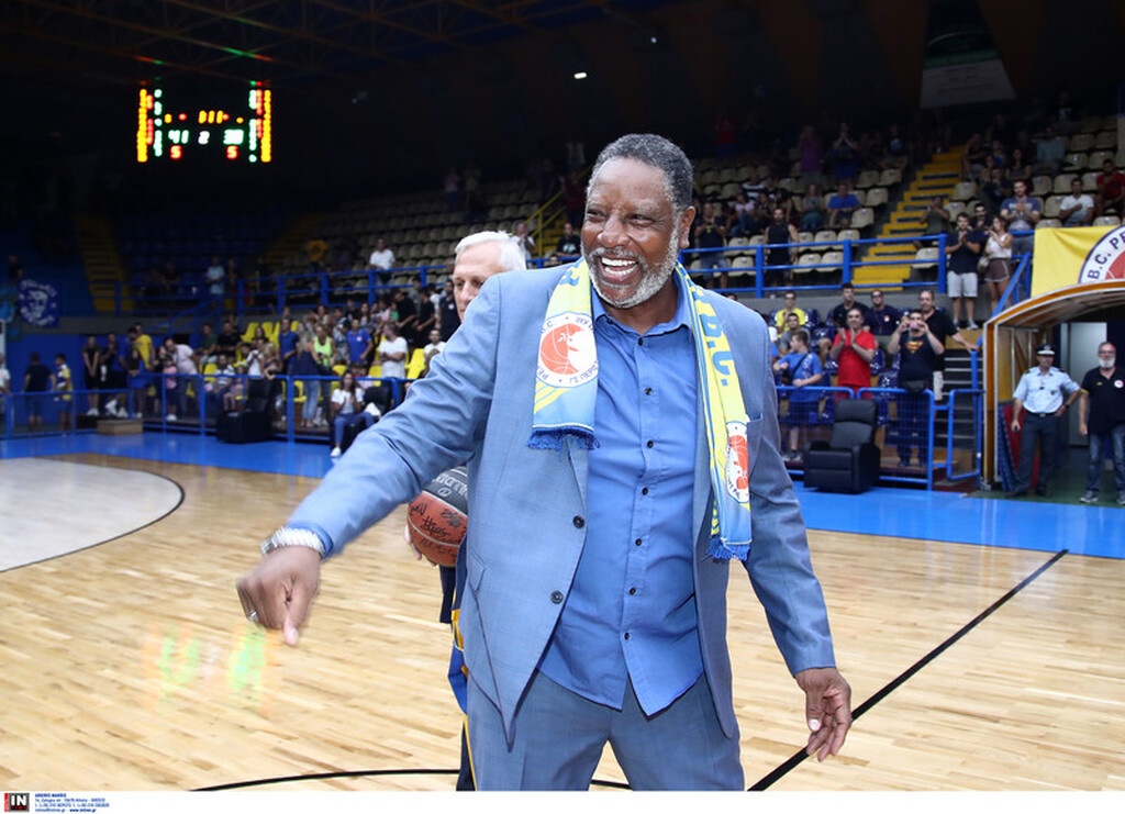 Νόρις: «Χαρούμενος που επέστρεψα... » (photos)