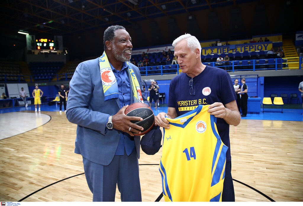 Νόρις: «Χαρούμενος που επέστρεψα... » (photos)