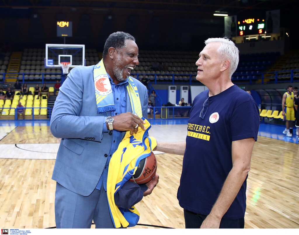 Νόρις: «Χαρούμενος που επέστρεψα... » (photos)