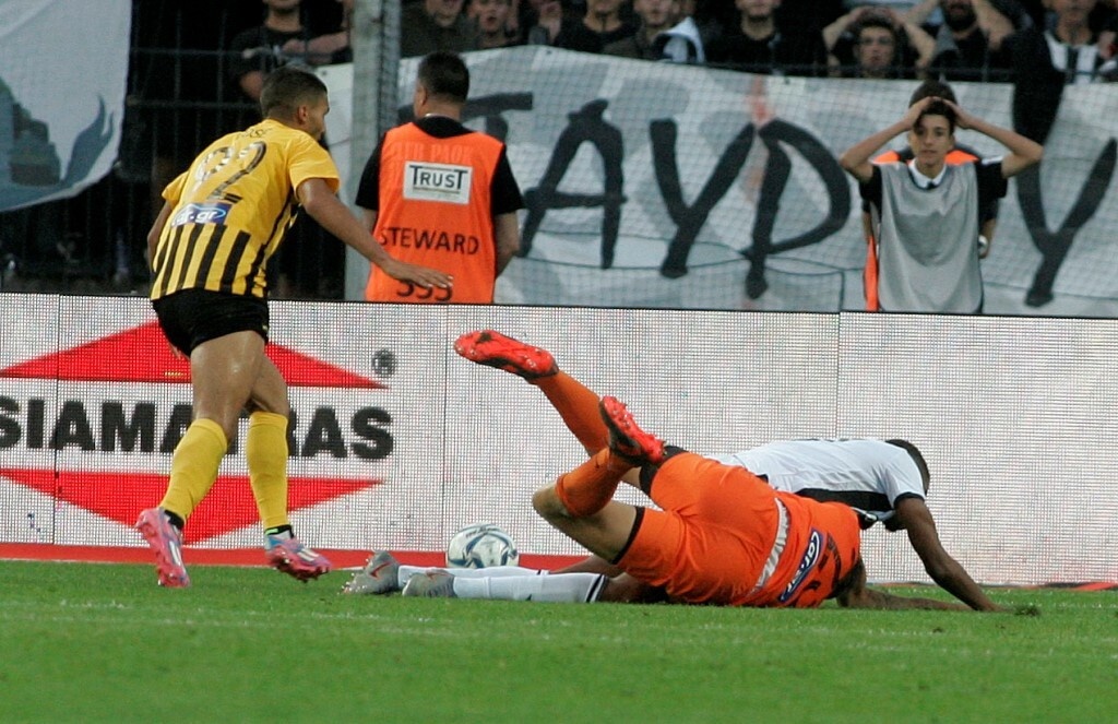 Χοντρό θέμα με Κουέστα (photos)