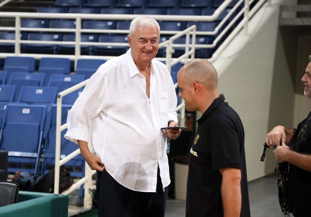 Έβαλε… μπρος με αγιασμό η ΑΕΚ (photos)