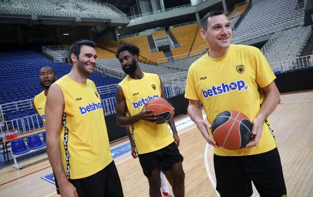 Έβαλε… μπρος με αγιασμό η ΑΕΚ (photos)