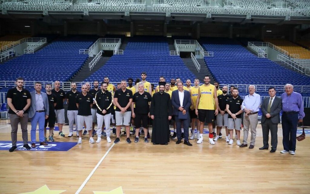 Έβαλε… μπρος με αγιασμό η ΑΕΚ (photos)