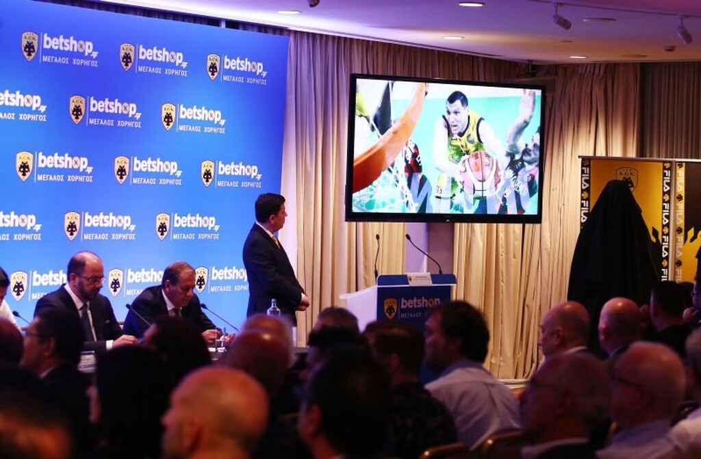 Η εντυπωσιακή νέα φανέλα της ΑΕΚ και το μήνυμα του Αγγελόπουλου (photos)