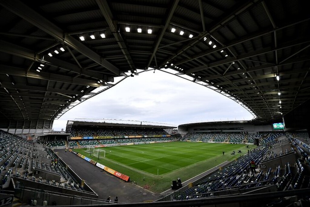 Το γήπεδο στο Μπέλφαστ...