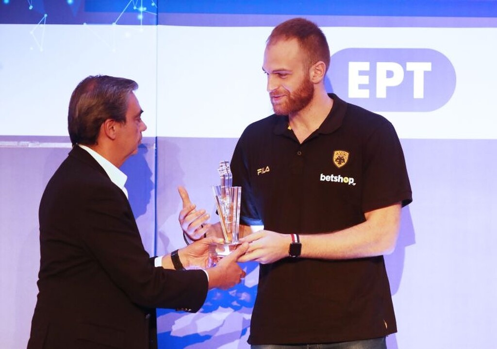 Πιο βελτιωμένος παίκτης ο Κακλαμανάκης (photos)