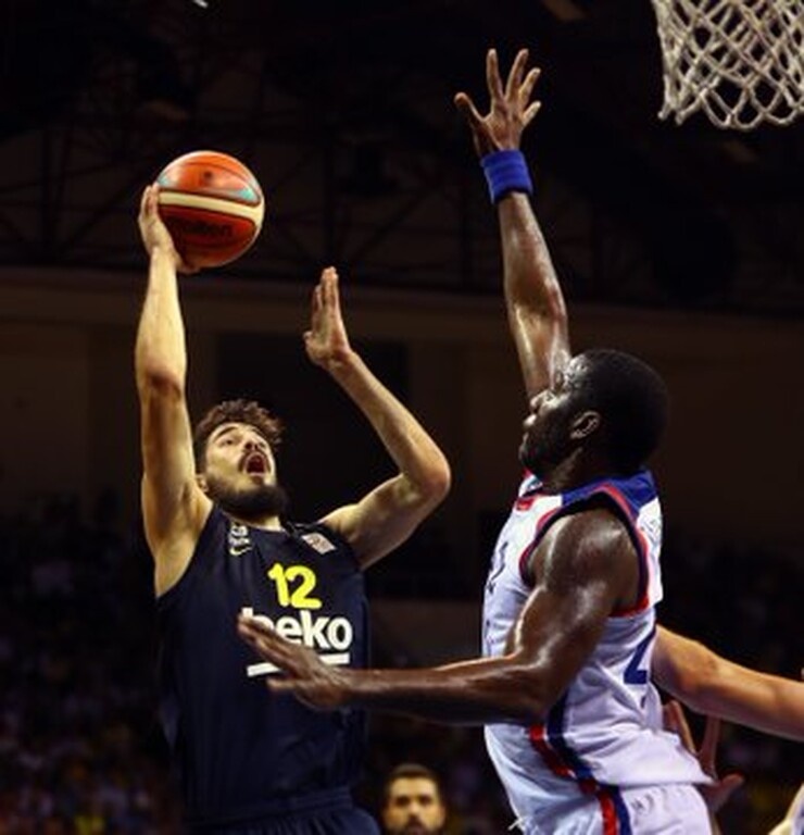 Με τρομερό Σιμόν η Εφές το Super Cup κόντρα στην Φενέρμπαχτσε (videos+photos)