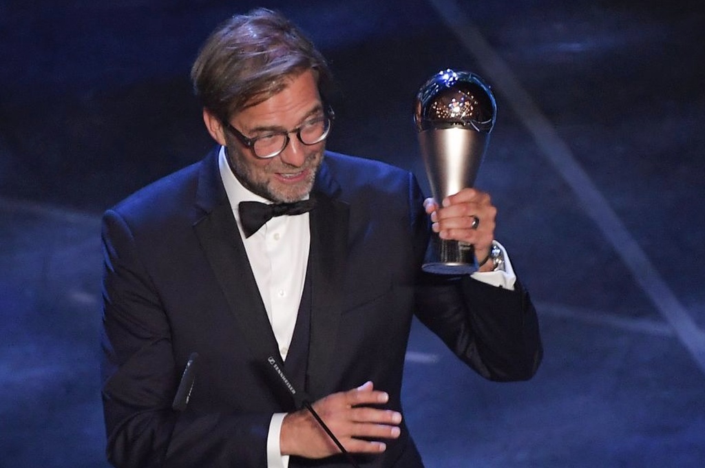 Σοκ στη FIFA με υποψίες σκανδάλου στα βραβεία! (photos+video)