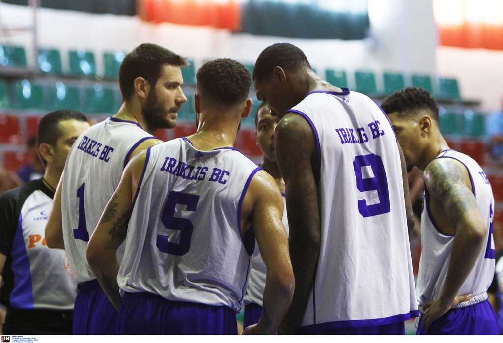 Ηρακλής: Η νέα φανέλα για τη Basket League (photos)