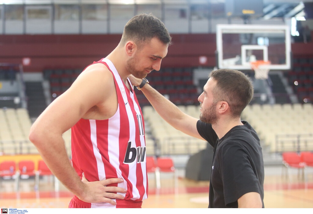 Ολυμπιακός: «Μονομαχία» στα τρίποντα για Σπανούλη-Φορτούνη (photos)