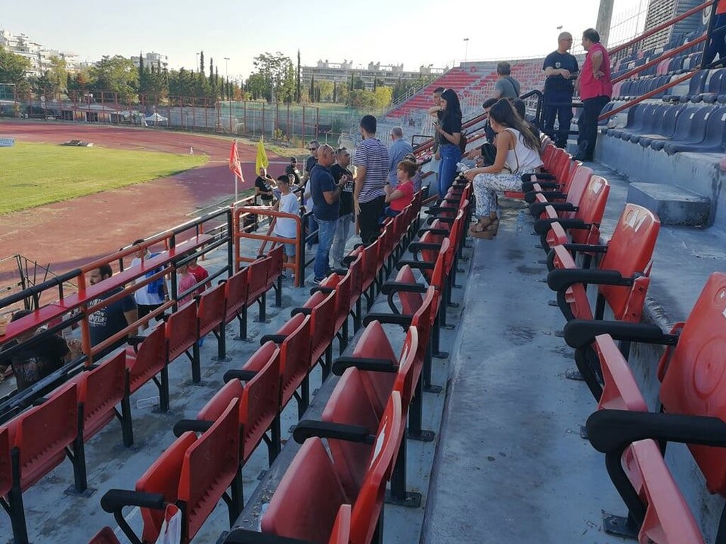 Τραγωδία στην Καλαμαριά: Οπαδός έχασε τη ζωή του στο Απόλλων Πόντου-Χανιά (photos)