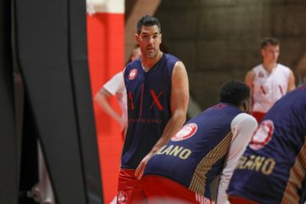 Η «πρώτη» του Σκόλα στην Αρμάνι Μιλάνο (photos)