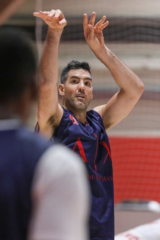 Η «πρώτη» του Σκόλα στην Αρμάνι Μιλάνο (photos)