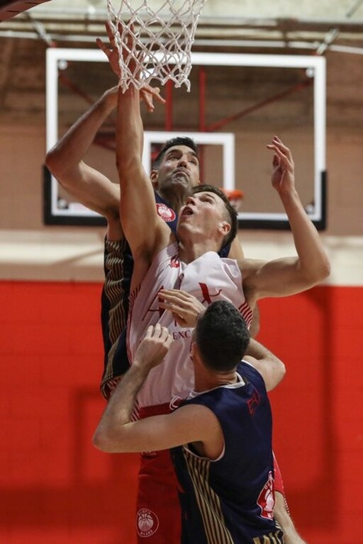 Η «πρώτη» του Σκόλα στην Αρμάνι Μιλάνο (photos)