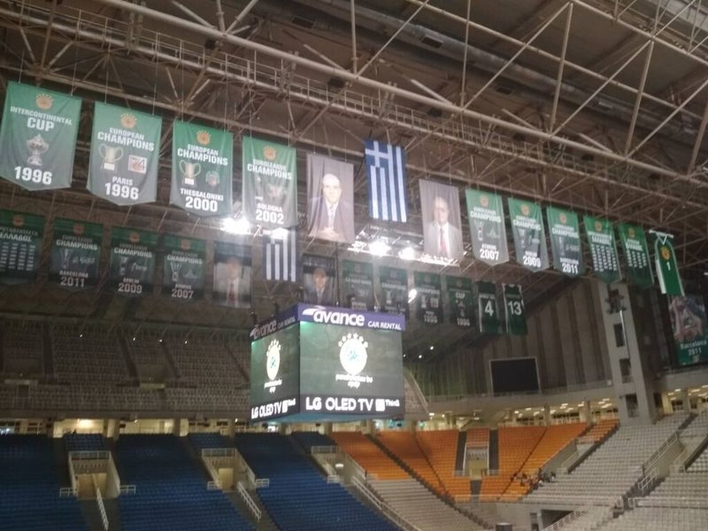 Τα νέα λάβαρα του Παναθηναϊκού στο ΟΑΚΑ (photos)